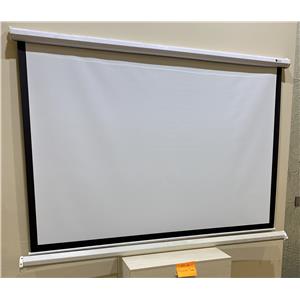 Lot 114

Projector Screen
